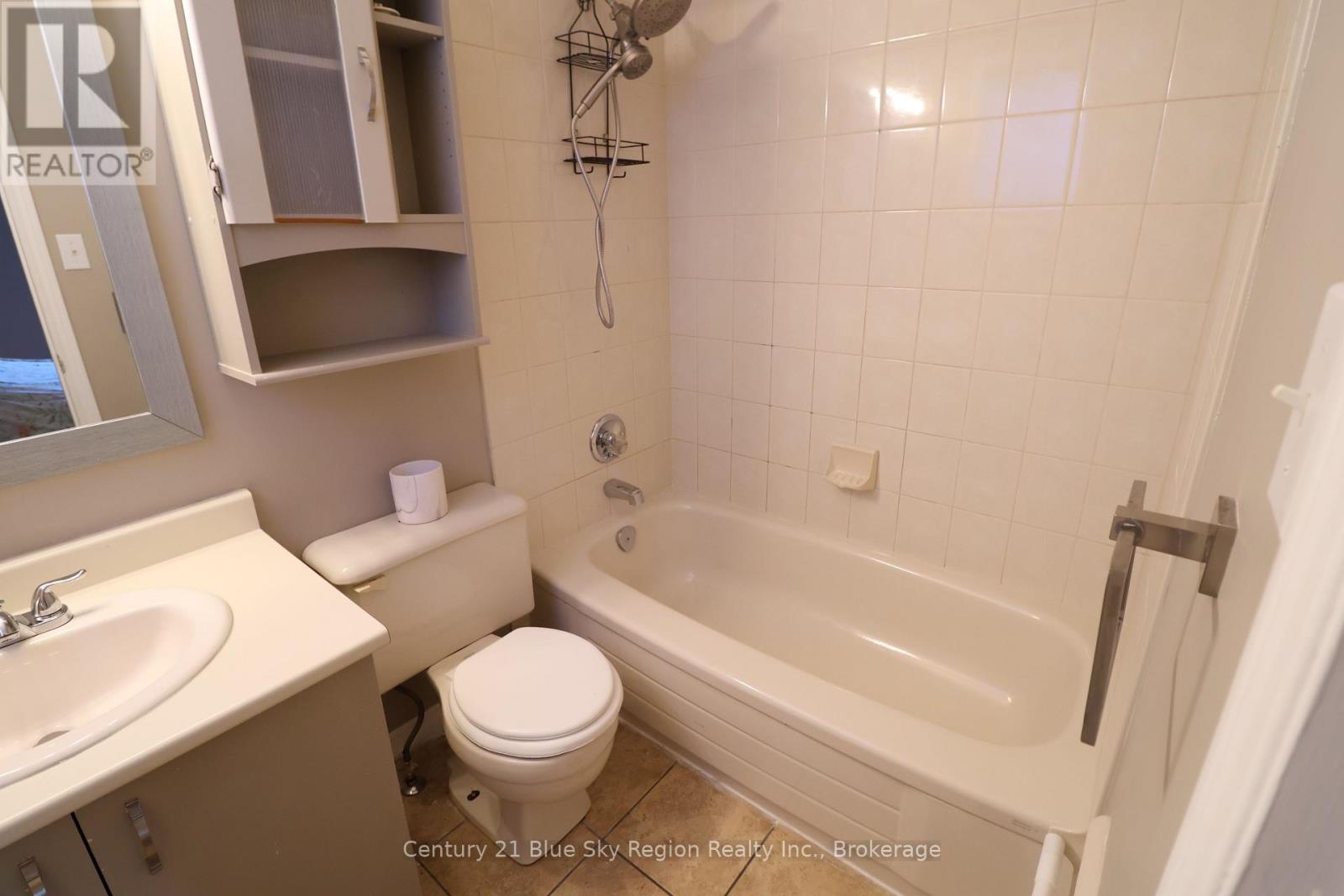 124 Johnston Road, North Bay, Ontario  P1B 9N6 - Photo 17 - X13843502