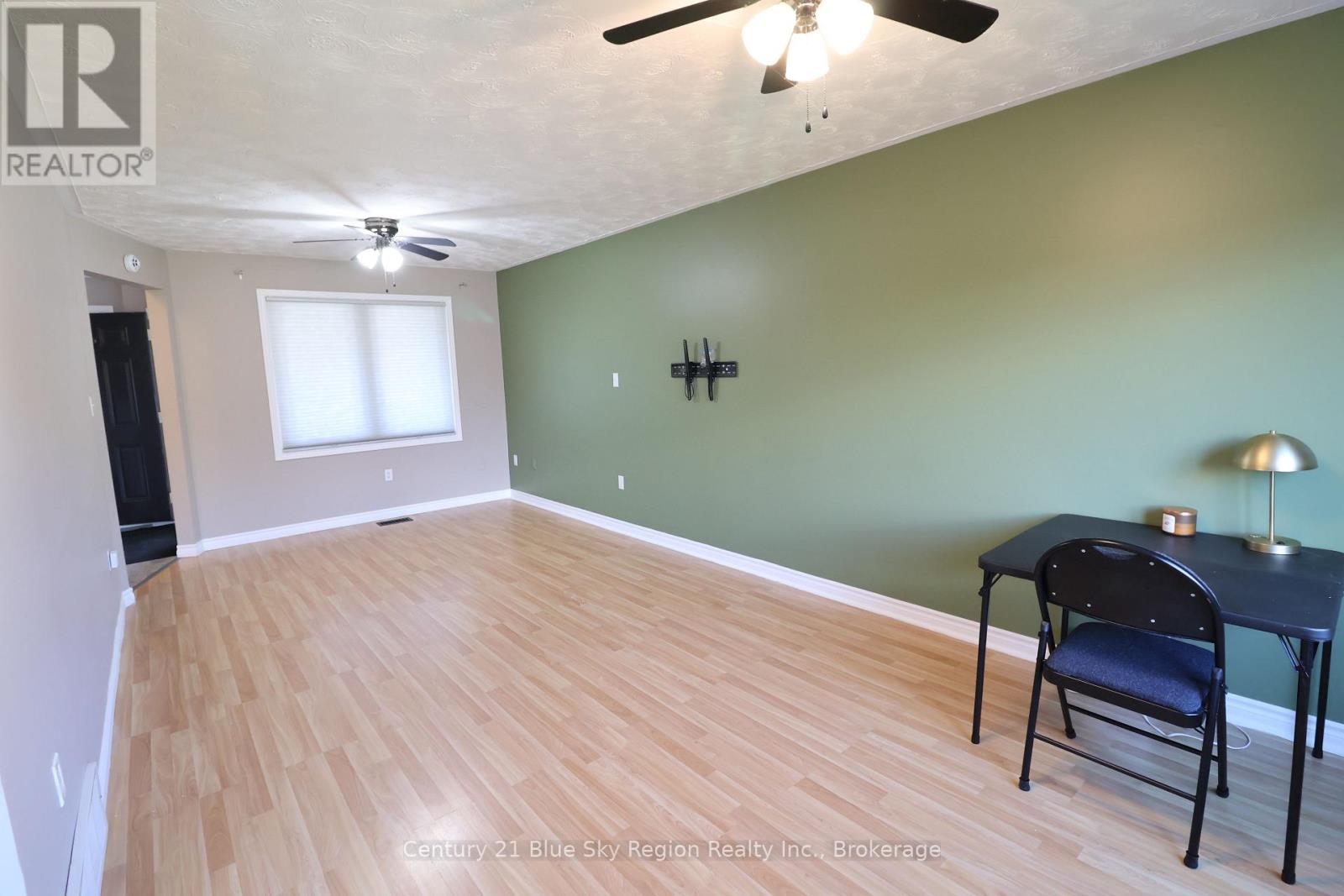124 Johnston Road, North Bay, Ontario  P1B 9N6 - Photo 9 - X13843502