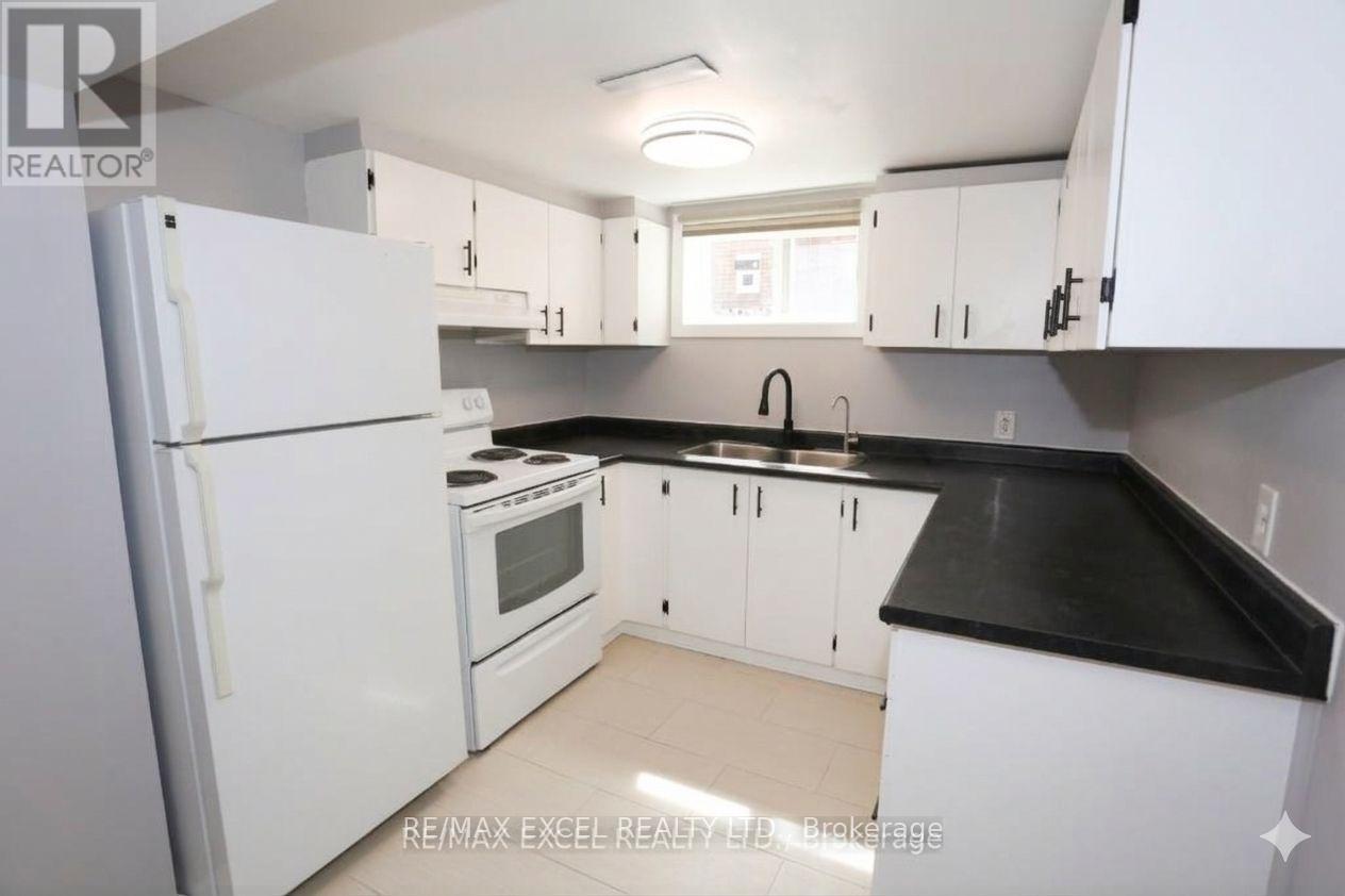 44 Lindsay Avenue, Newmarket, Ontario  L3Y 4N6 - Photo 14 - N13841566