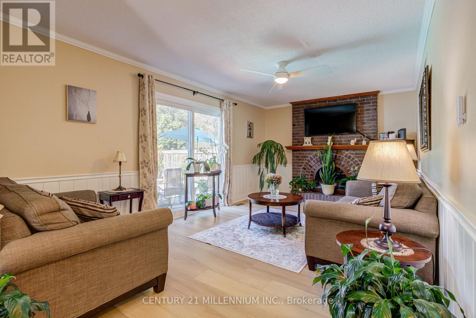 126 Elgin Drive, Brampton, Ontario  L6Y 2E8 - Photo 11 - W13843192