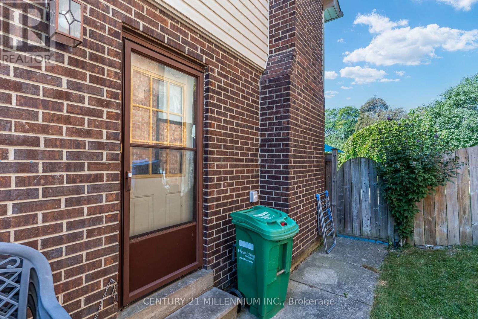 126 Elgin Drive, Brampton, Ontario  L6Y 2E8 - Photo 45 - W13843192