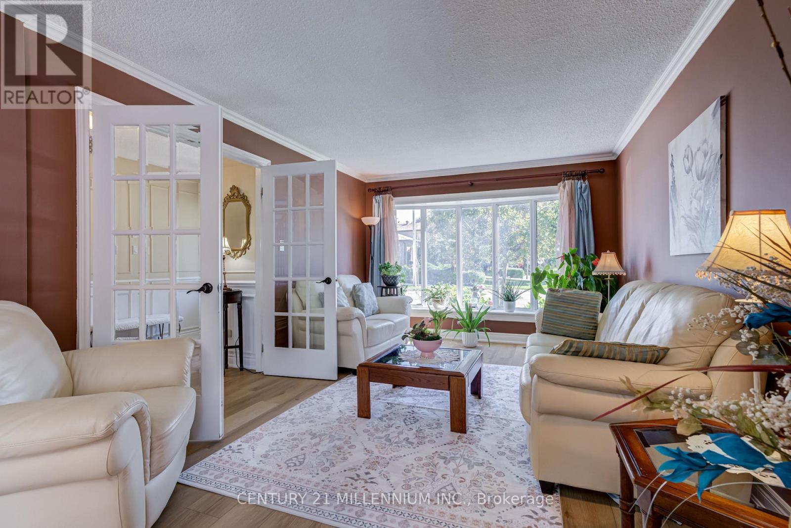 126 Elgin Drive, Brampton, Ontario  L6Y 2E8 - Photo 5 - W13843192