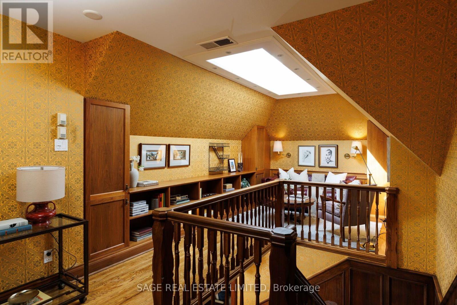 51 King Georges Road, Toronto (Kingsway South), Ontario  M8X 1L4 - Photo 28 - W13843216