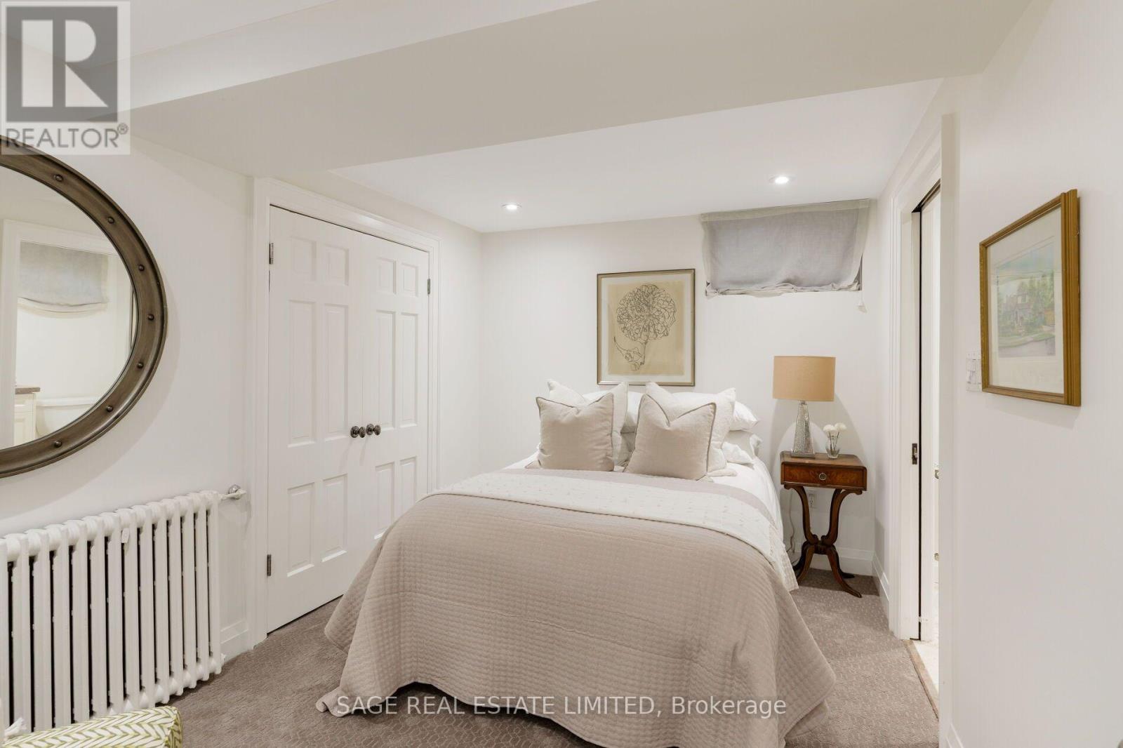 51 King Georges Road, Toronto (Kingsway South), Ontario  M8X 1L4 - Photo 44 - W13843216