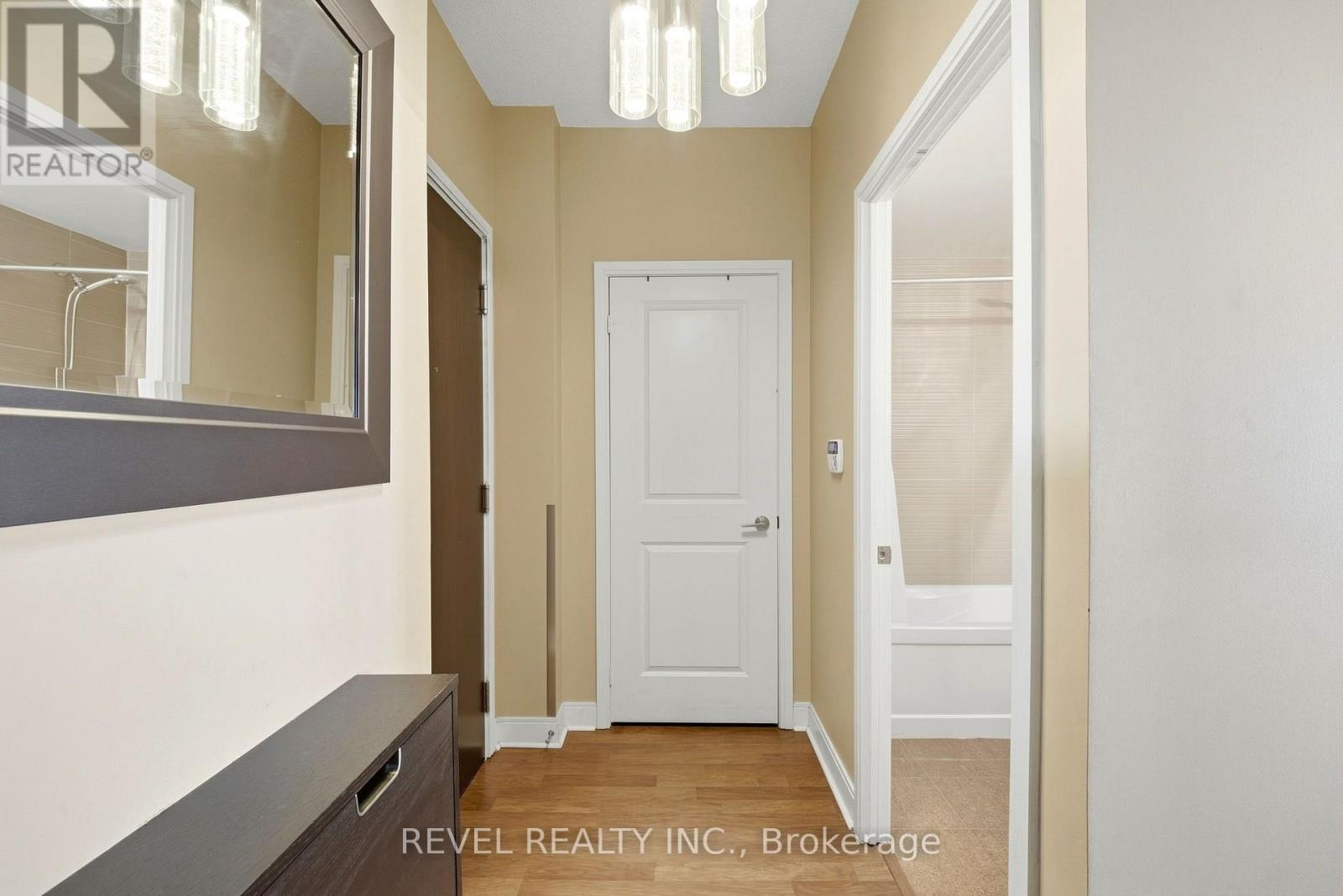 3704 - 50 Absolute Avenue E, Mississauga (City Centre), Ontario  L4Z 0A8 - Photo 5 - W13843280