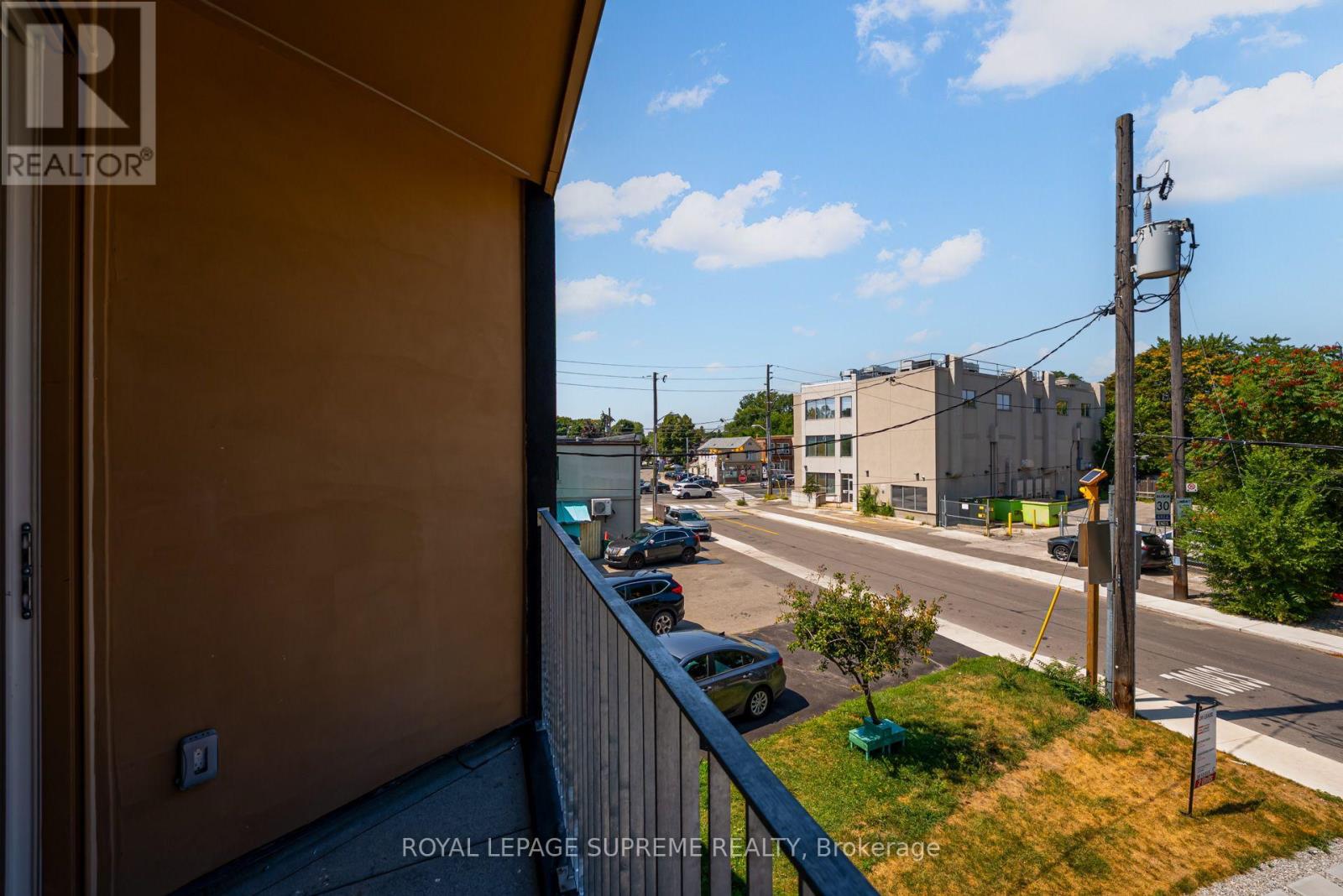 3 - 101 Bernice Crescent, Toronto (Rockcliffe-Smythe), Ontario  M6N 1W7 - Photo 18 - W13843318