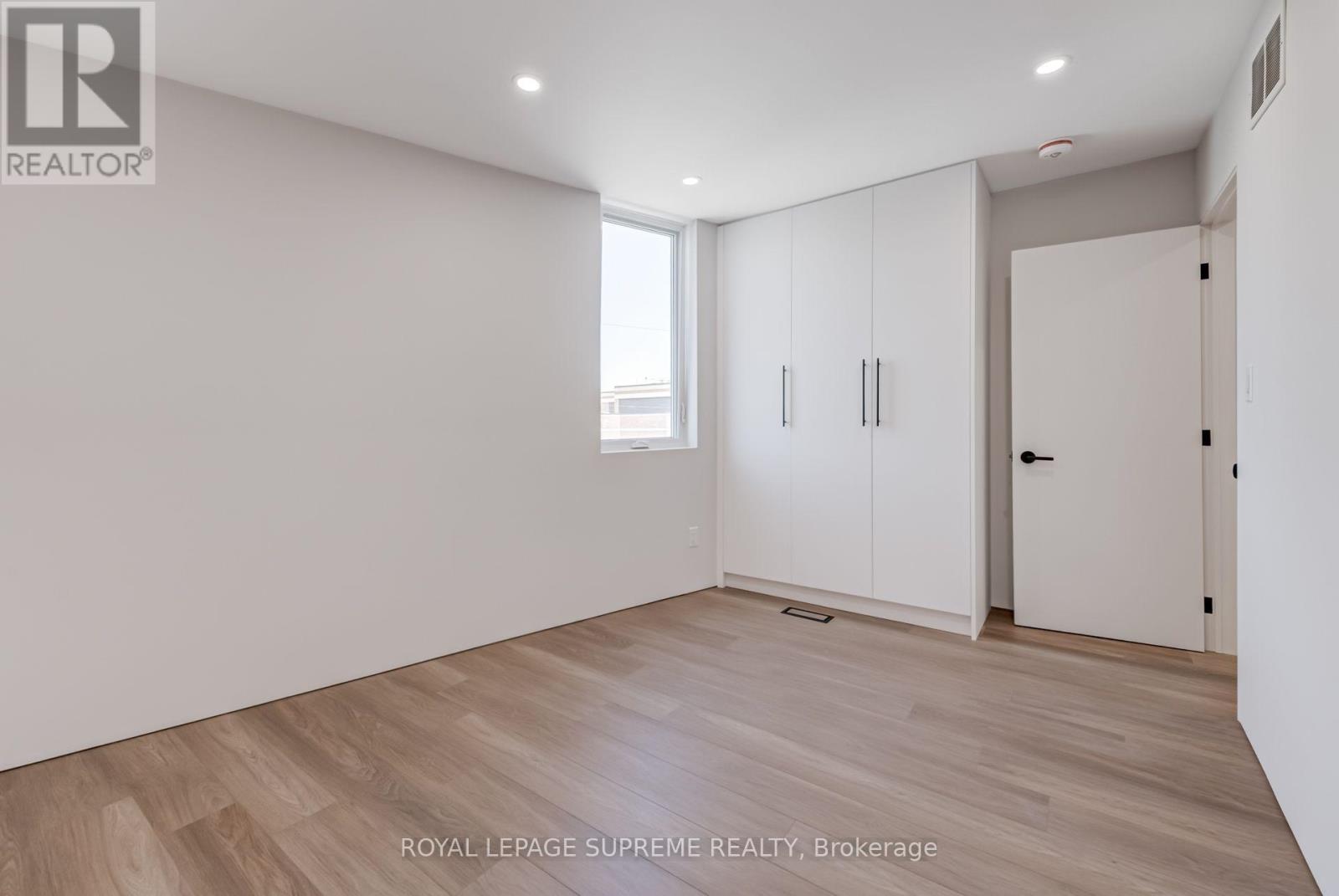 3 - 101 Bernice Crescent, Toronto (Rockcliffe-Smythe), Ontario  M6N 1W7 - Photo 25 - W13843318