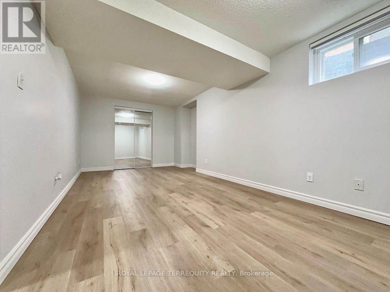 Lower Level - 13 Milford Crescent, Brampton, Ontario  L6S 3E3 - Photo 4 - W13843320