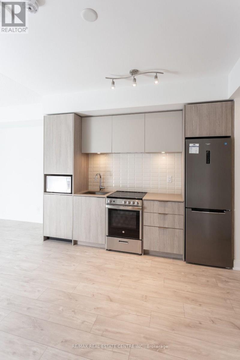 701 - 70 Annie Craig Drive, Toronto, Ontario  M8V 0C4 - Photo 5 - W13843410