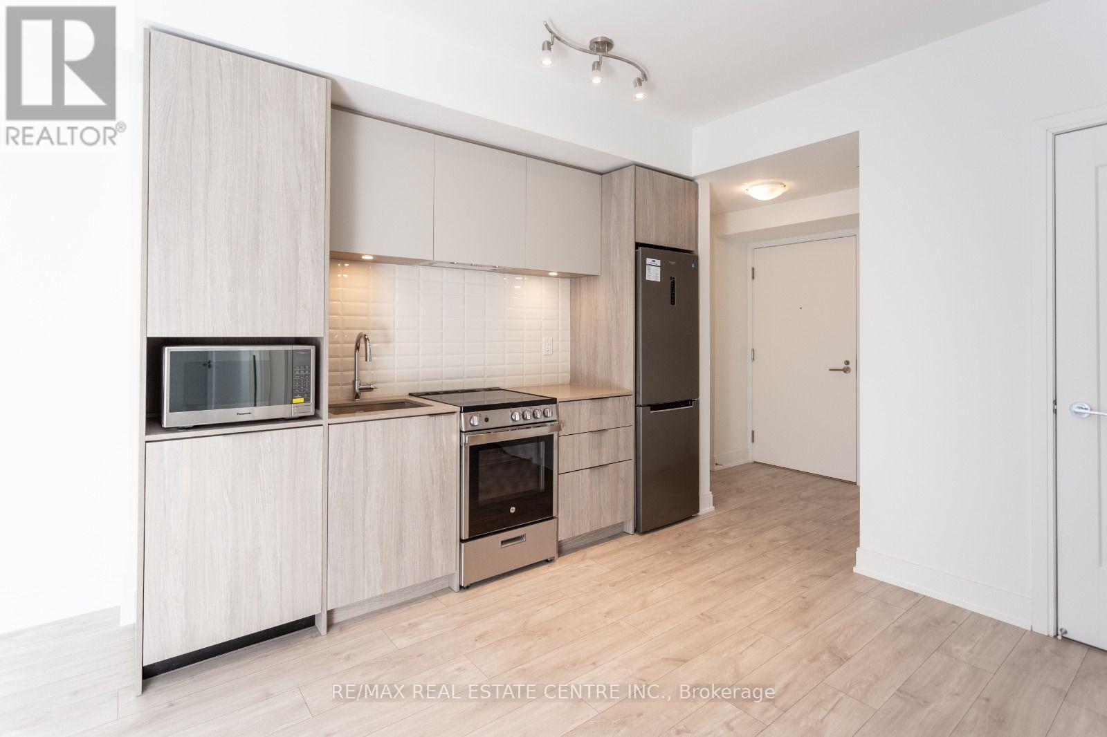 701 - 70 Annie Craig Drive, Toronto, Ontario  M8V 0C4 - Photo 6 - W13843410
