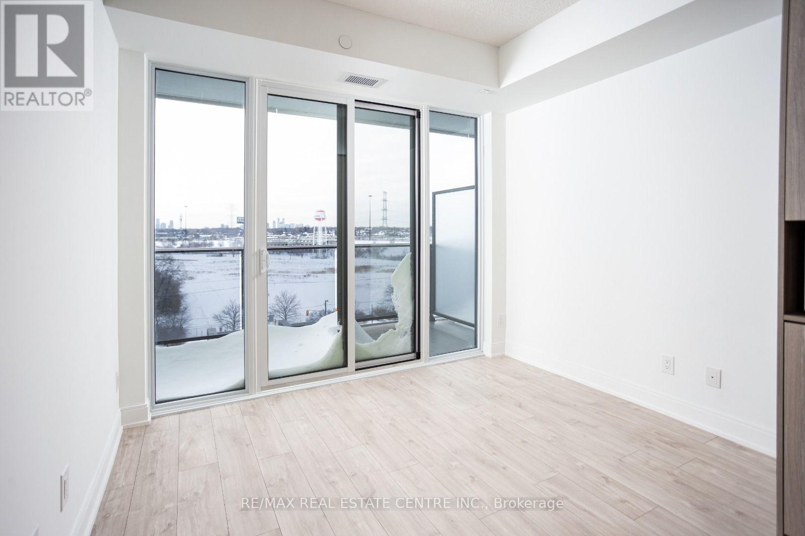 701 - 70 Annie Craig Drive, Toronto, Ontario  M8V 0C4 - Photo 9 - W13843410