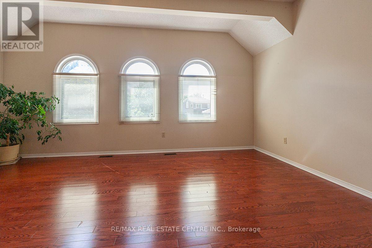 3679 Loyalist Drive, Mississauga (Erin Mills), Ontario  L5L 4S9 - Photo 27 - W13843438