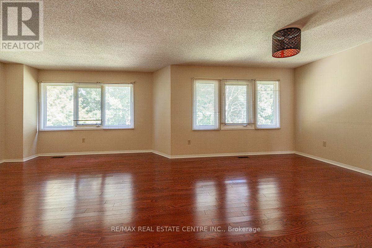 3679 Loyalist Drive, Mississauga (Erin Mills), Ontario  L5L 4S9 - Photo 31 - W13843438
