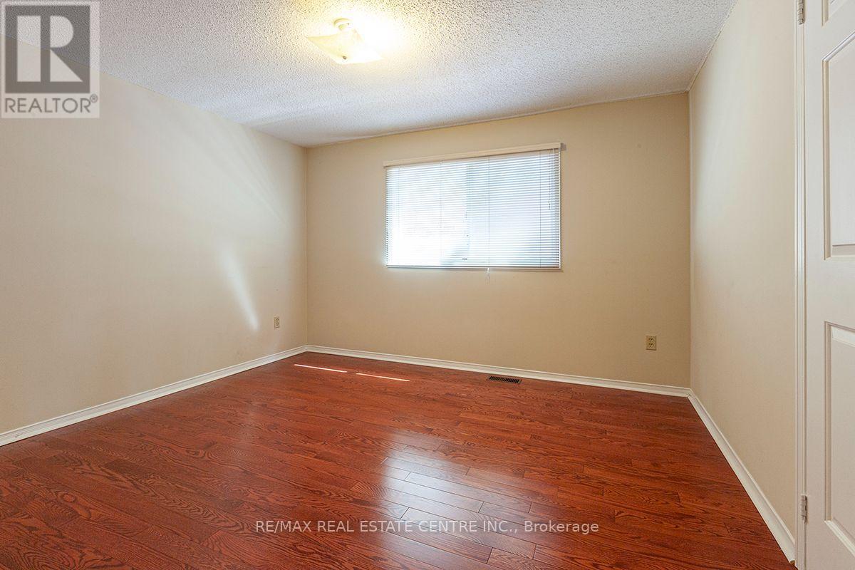 3679 Loyalist Drive, Mississauga (Erin Mills), Ontario  L5L 4S9 - Photo 39 - W13843438