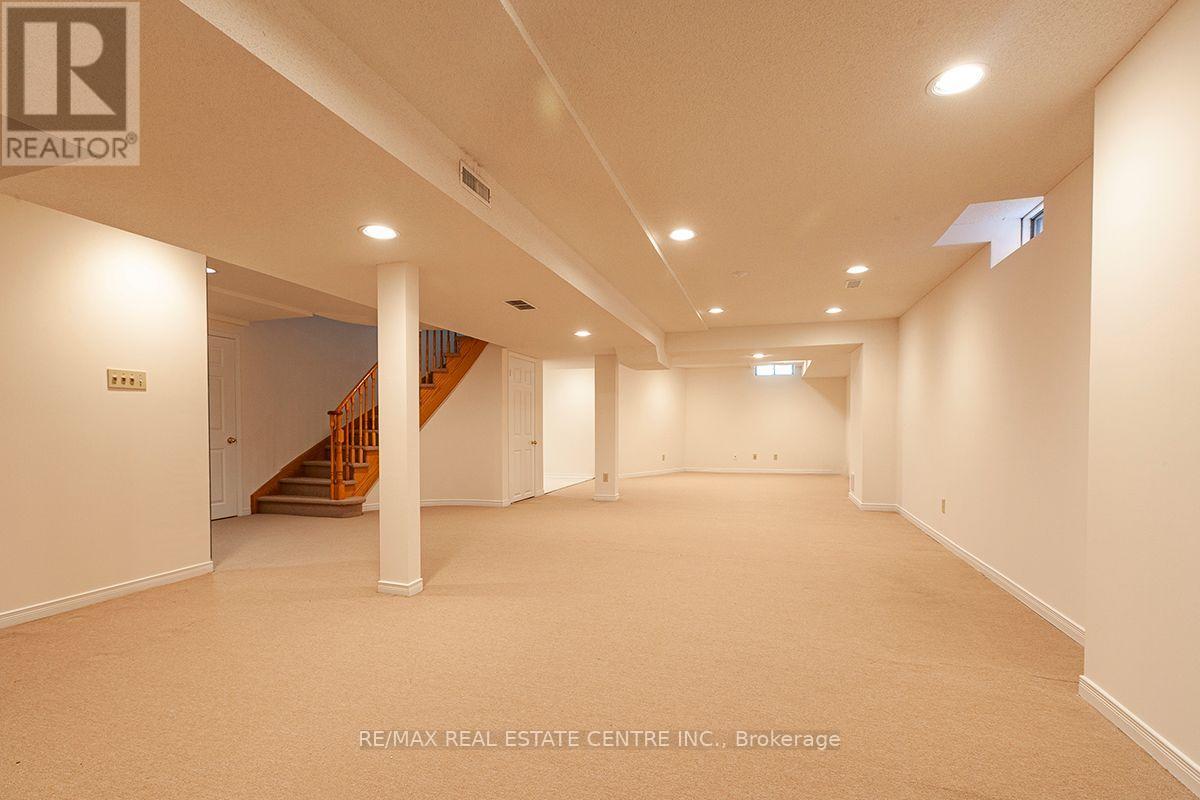 3679 Loyalist Drive, Mississauga (Erin Mills), Ontario  L5L 4S9 - Photo 47 - W13843438