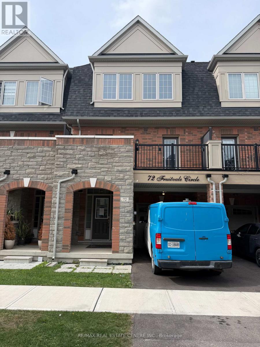 72 FRUITVALE CIRCLE, Brampton, Ontario