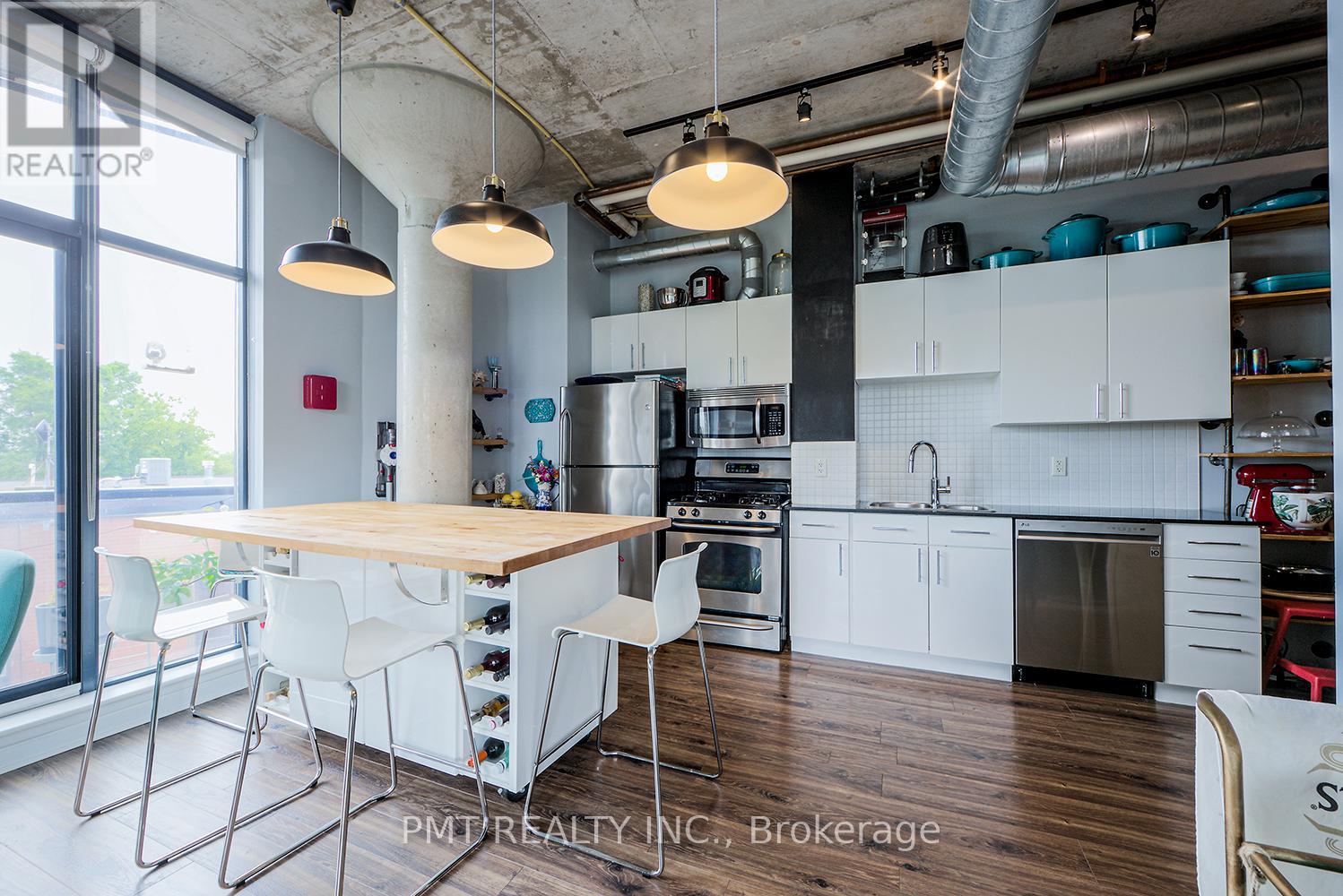 311 - 369 Sorauren Avenue, Toronto (Roncesvalles), Ontario  M6R 3C2 - Photo 4 - W13843490