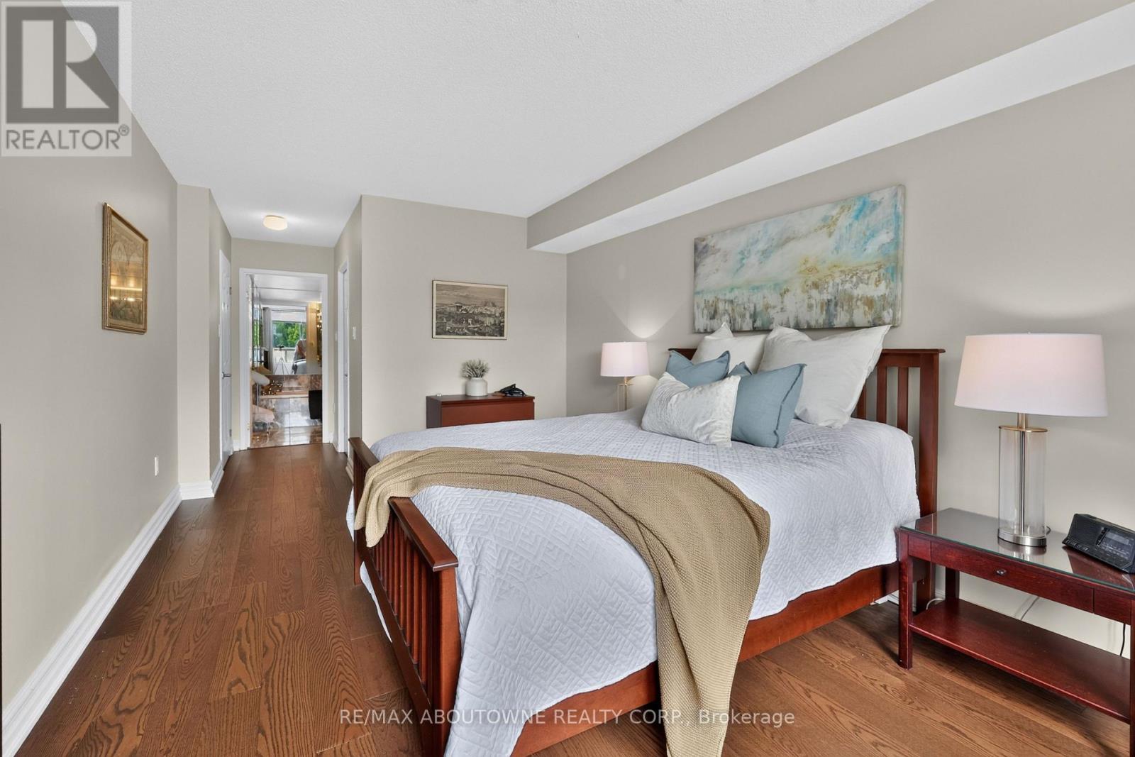 211 - 221 Robinson Street, Oakville (Oo Old Oakville), Ontario  L6J 7N9 - Photo 18 - W13843508