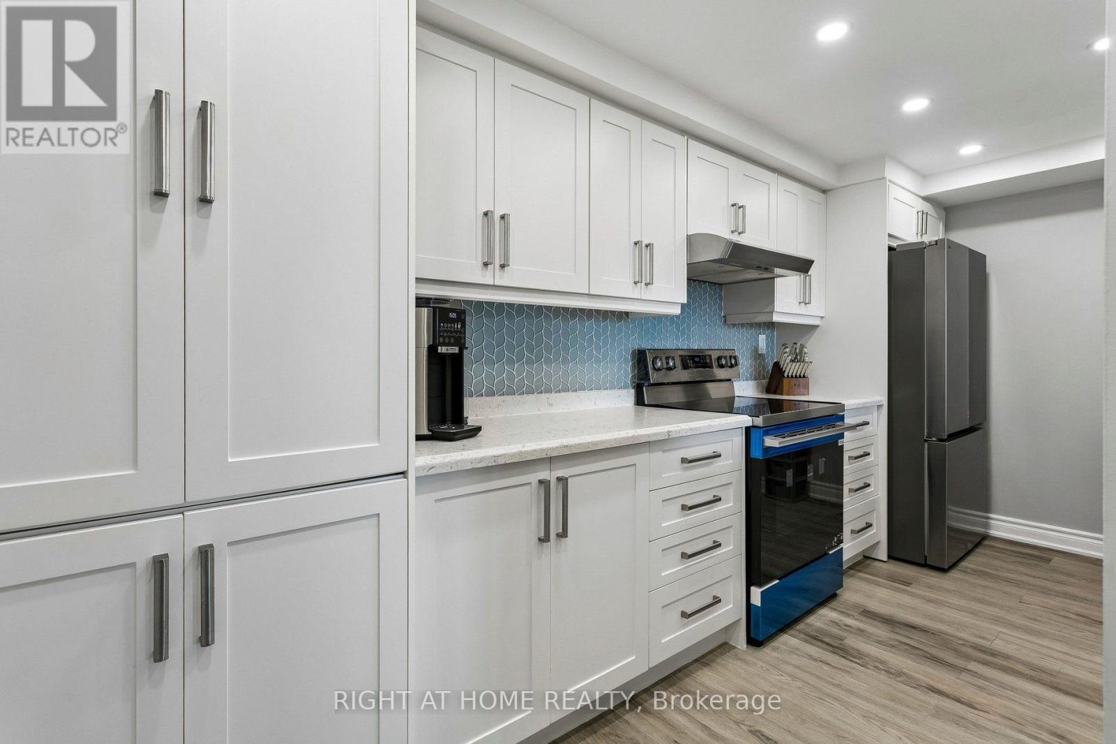 612 - 550 Webb Drive, Mississauga, Ontario  L5B 3Y4 - Photo 10 - W13843522