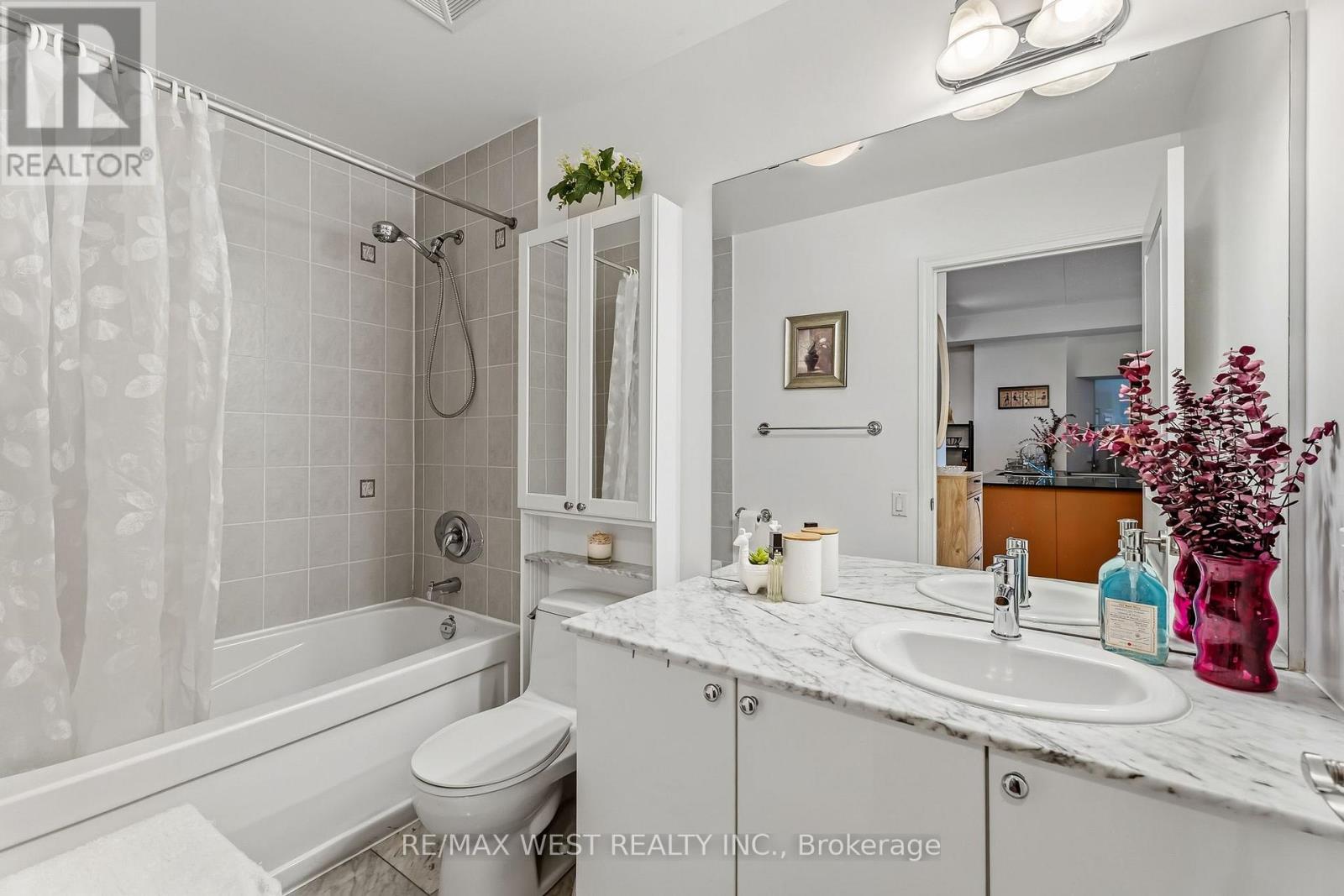 402 - 4196 Dundas Street W, Toronto, Ontario  M8X 0A3 - Photo 19 - W13813060