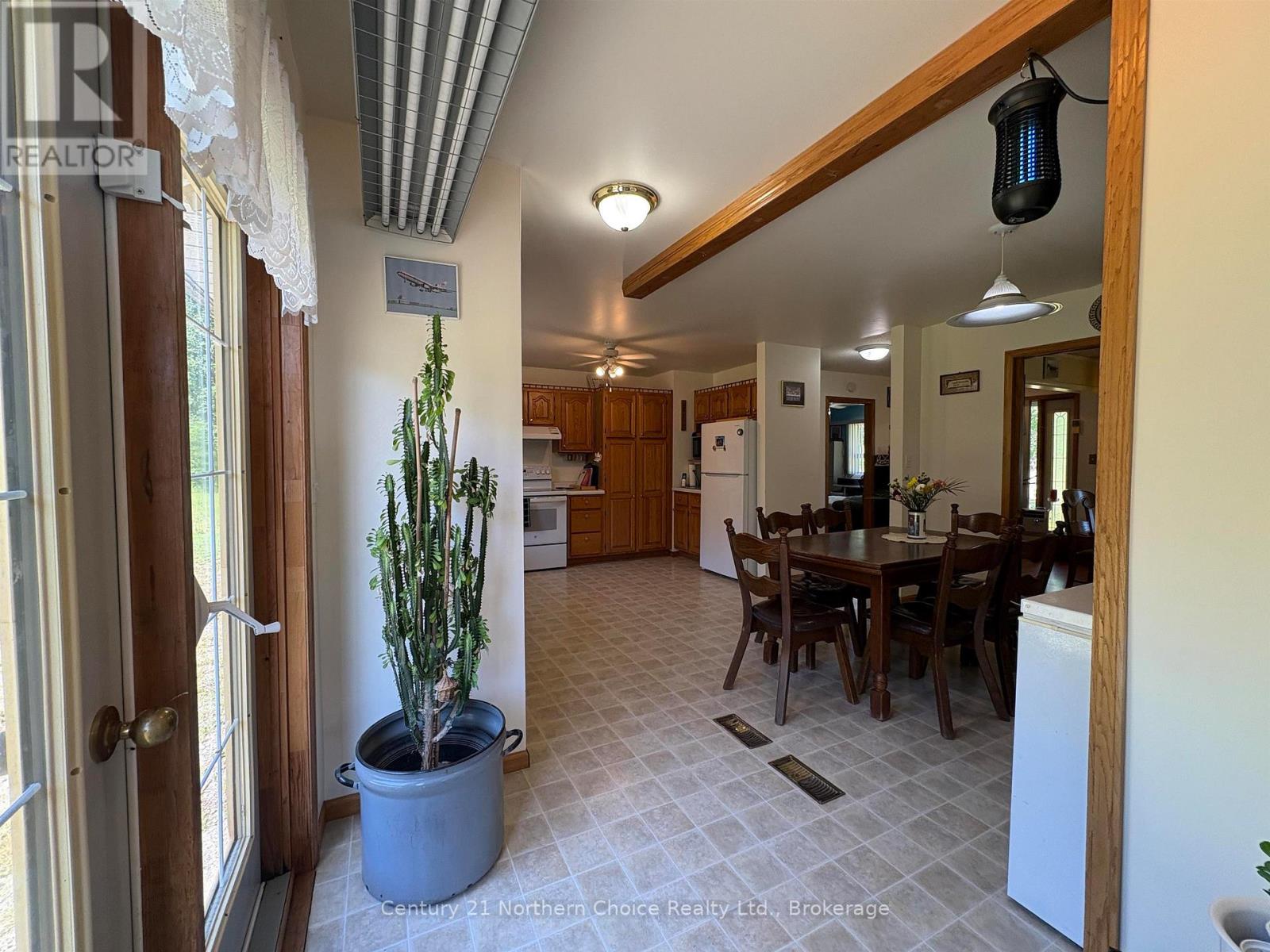 993 Fisher Road, Emo, Ontario  P0W 1E0 - Photo 6 - X13562242