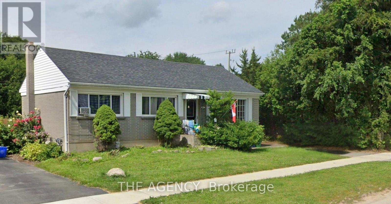887 Philip Street, Peterborough, Ontario  K9H 6E4 - Photo 3 - X13843256