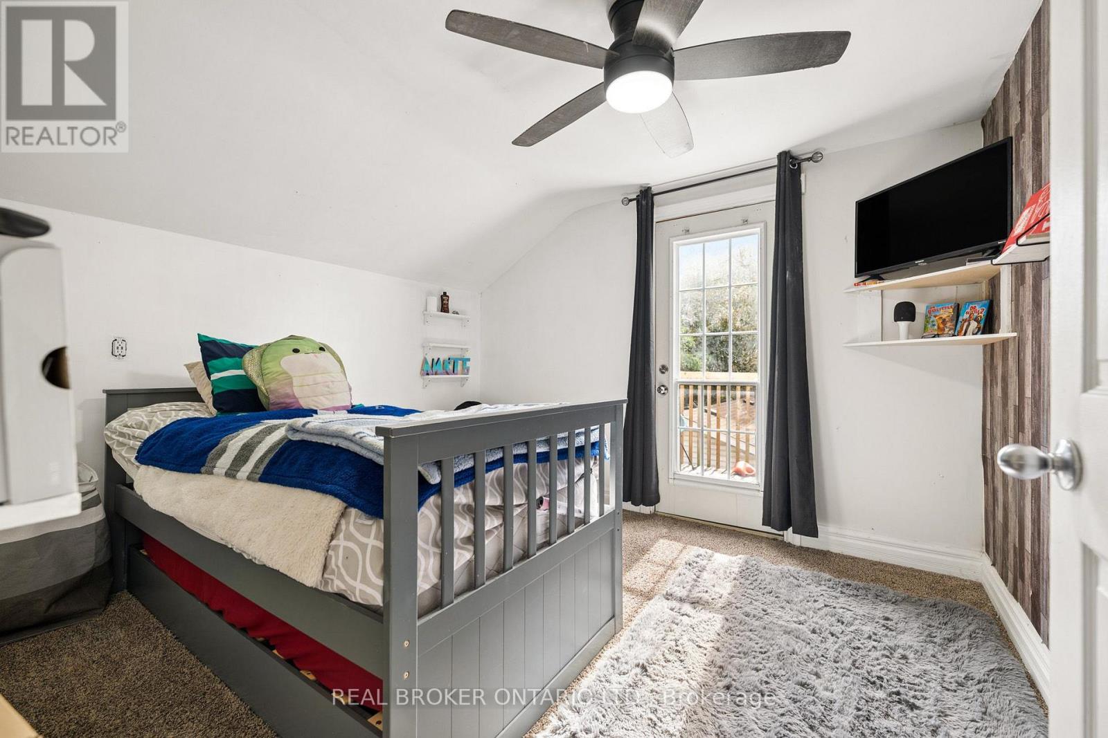 69 Talbot Street, Kitchener, Ontario  N2M 2A8 - Photo 23 - X13843314