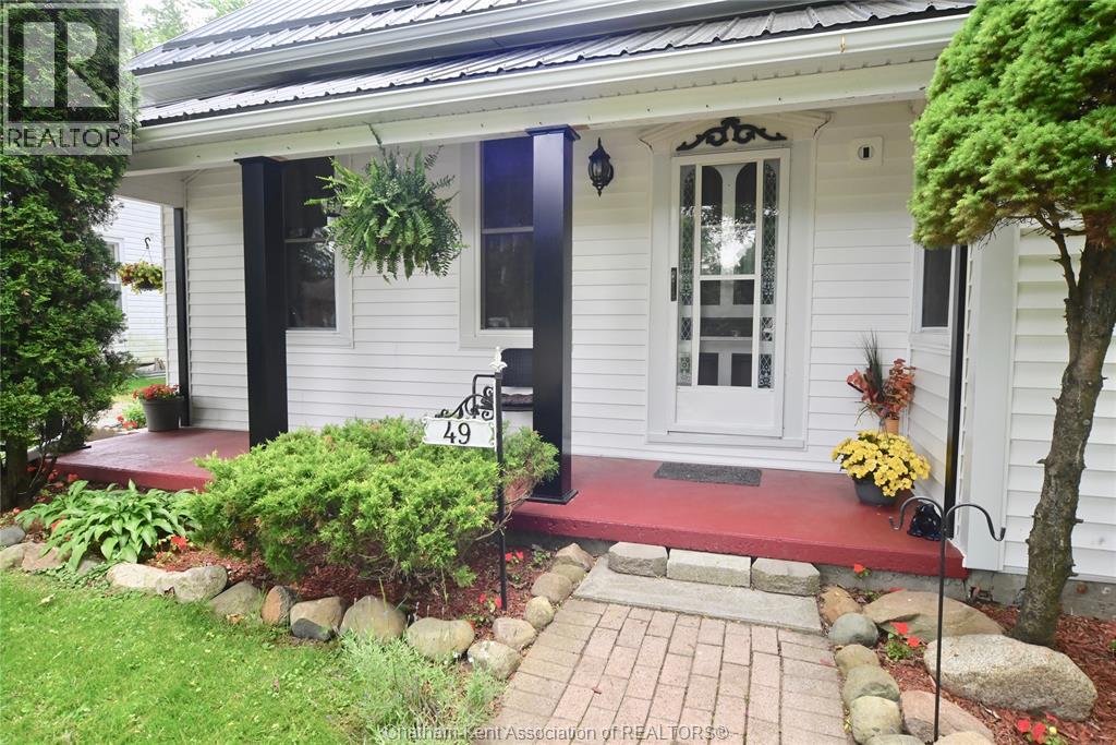 49 Erie Street South, Ridgetown, Ontario  N0P 2C0 - Photo 3 - 26023988