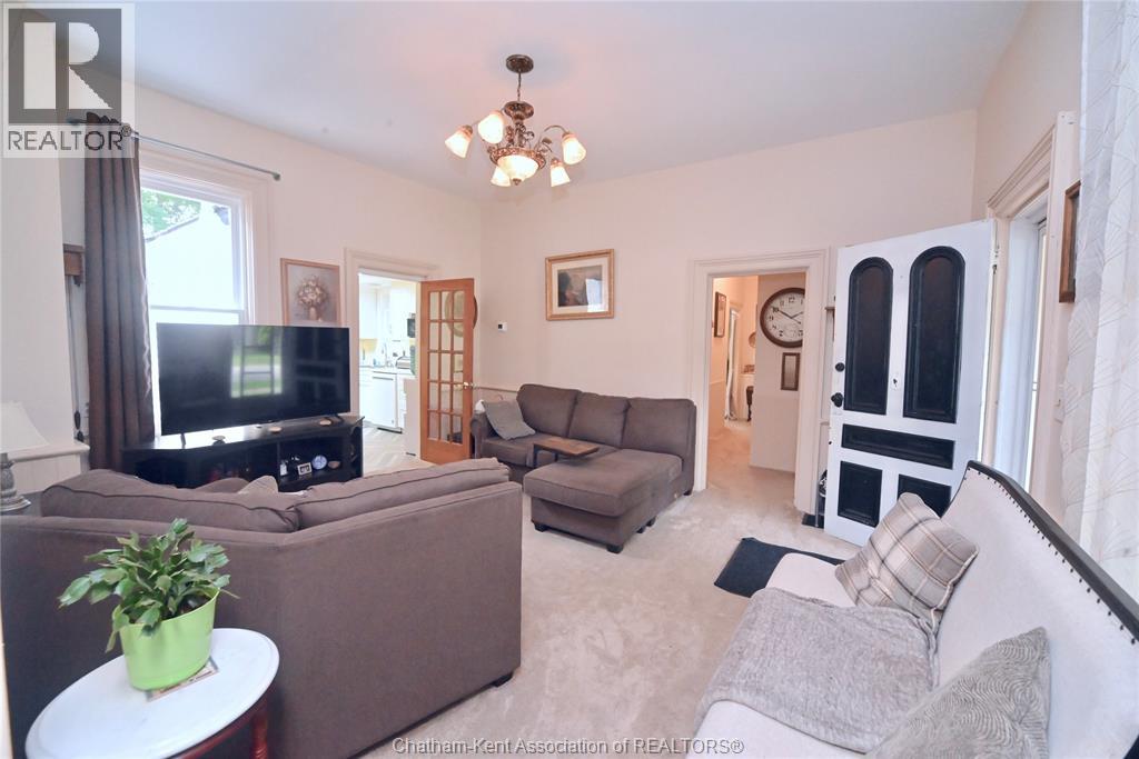 49 Erie Street South, Ridgetown, Ontario  N0P 2C0 - Photo 5 - 26023988