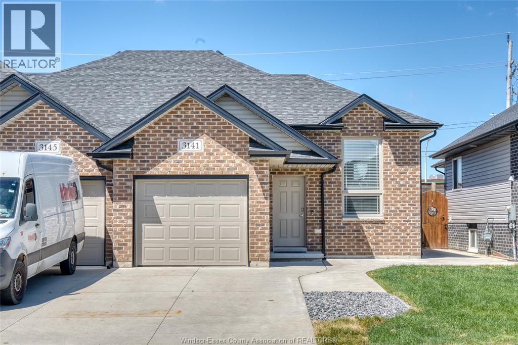 3141 Viola Crescent, Windsor, Ontario  N8N 0A2 - Photo 2 - 26023991