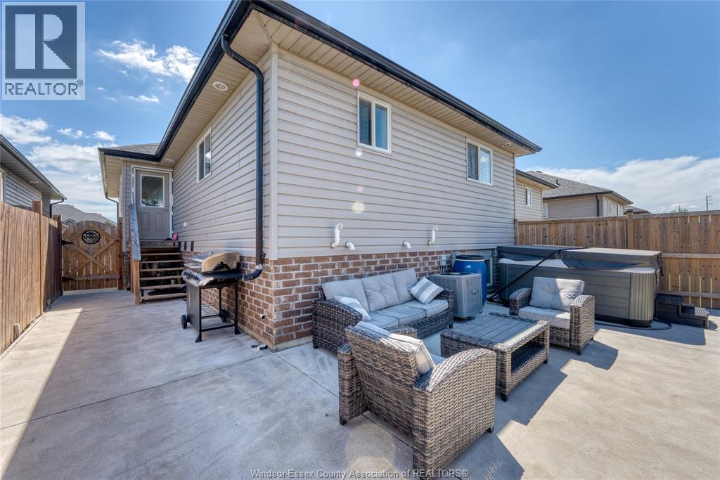 3141 Viola Crescent, Windsor, Ontario  N8N 0A2 - Photo 41 - 26023991