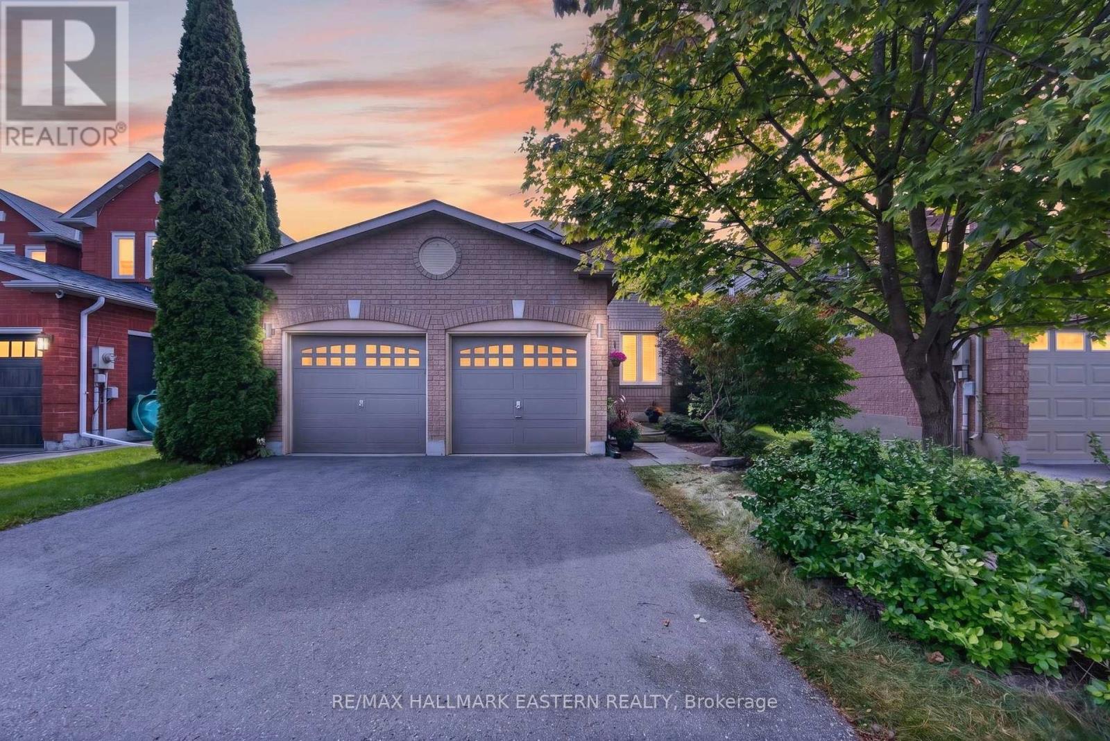 25 Edgerton Drive, Clarington, Ontario  L1C 4S7 - Photo 1 - E13843574