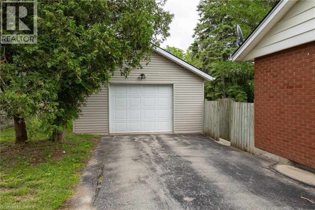 156 Mutual Street N, Ingersoll, Ontario  N5C 2A3 - Photo 10 - 40843494