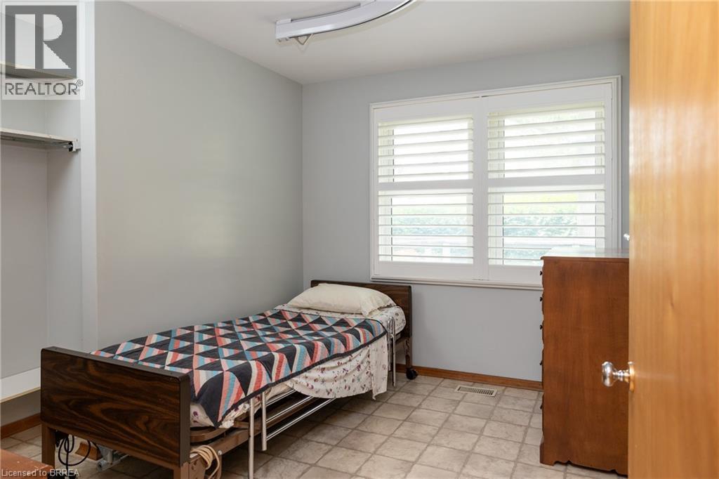 156 Mutual Street N, Ingersoll, Ontario  N5C 2A3 - Photo 16 - 40843494