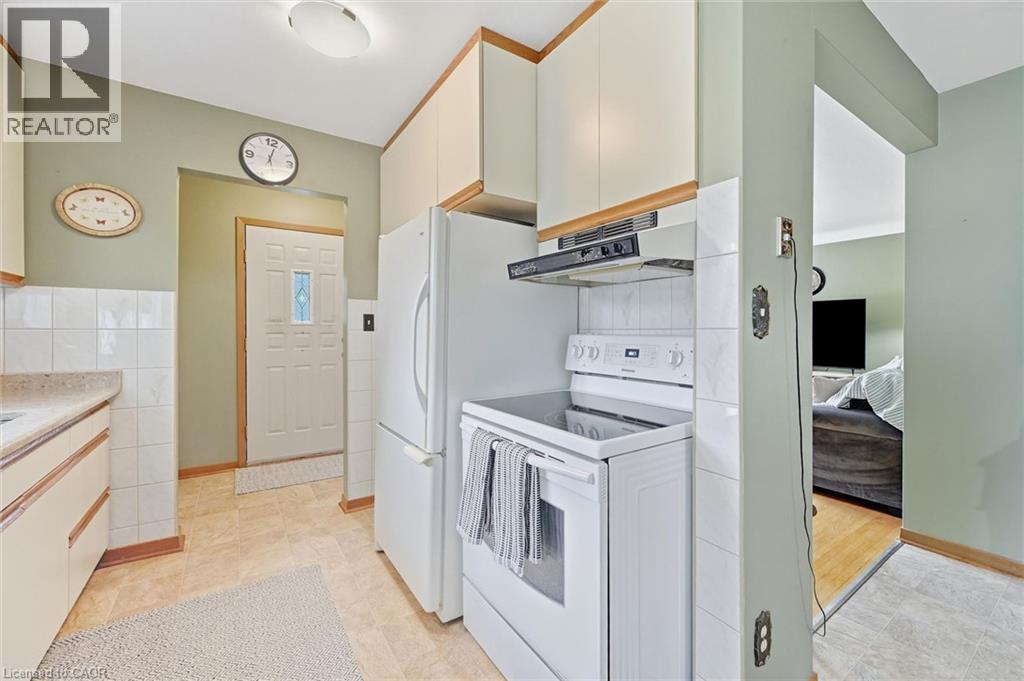 6495 Bracken Street, Niagara Falls, Ontario  L2E 5J5 - Photo 13 - 40866264