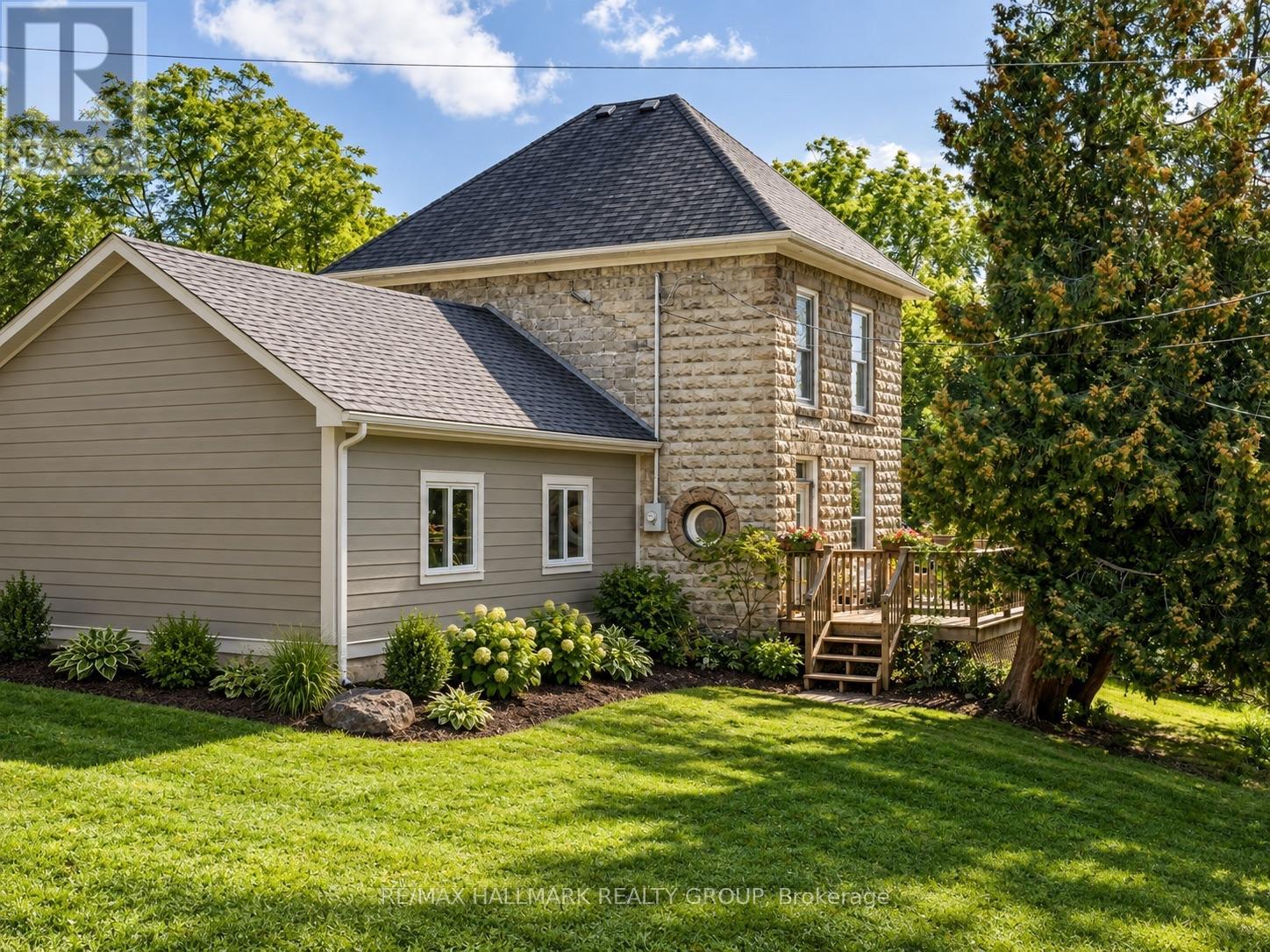 9 JAMES STREET, Elizabethtown-Kitley, Ontario