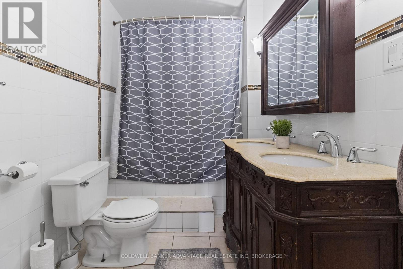 62 Burgar Street, Welland, Ontario  L3B 2S8 - Photo 20 - X13843546