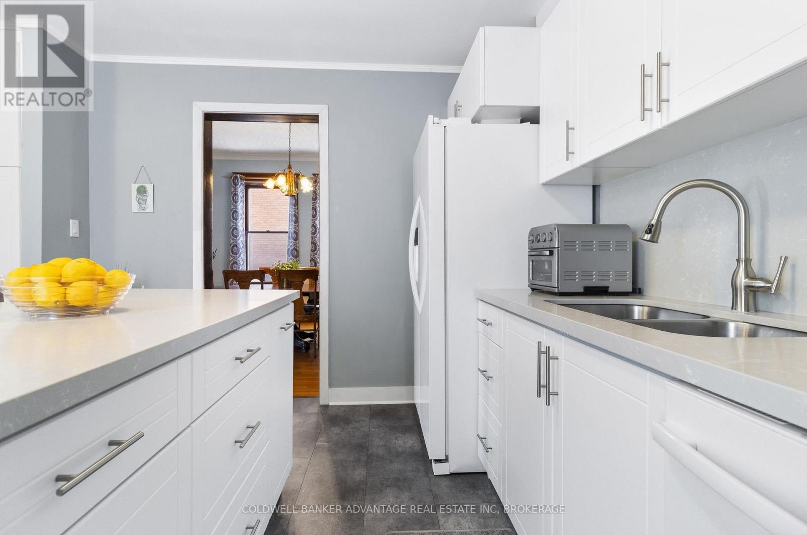 62 Burgar Street, Welland, Ontario  L3B 2S8 - Photo 11 - X13843562