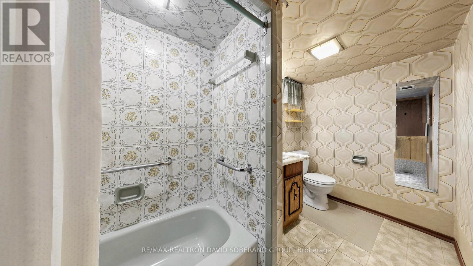 108 York Downs Drive, Toronto, Ontario  M3H 2G7 - Photo 25 - C13838618