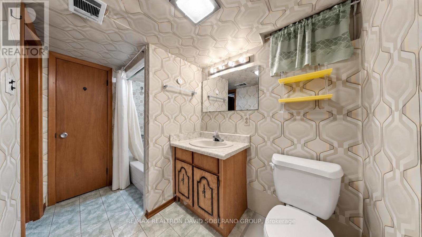 108 York Downs Drive, Toronto, Ontario  M3H 2G7 - Photo 26 - C13838618