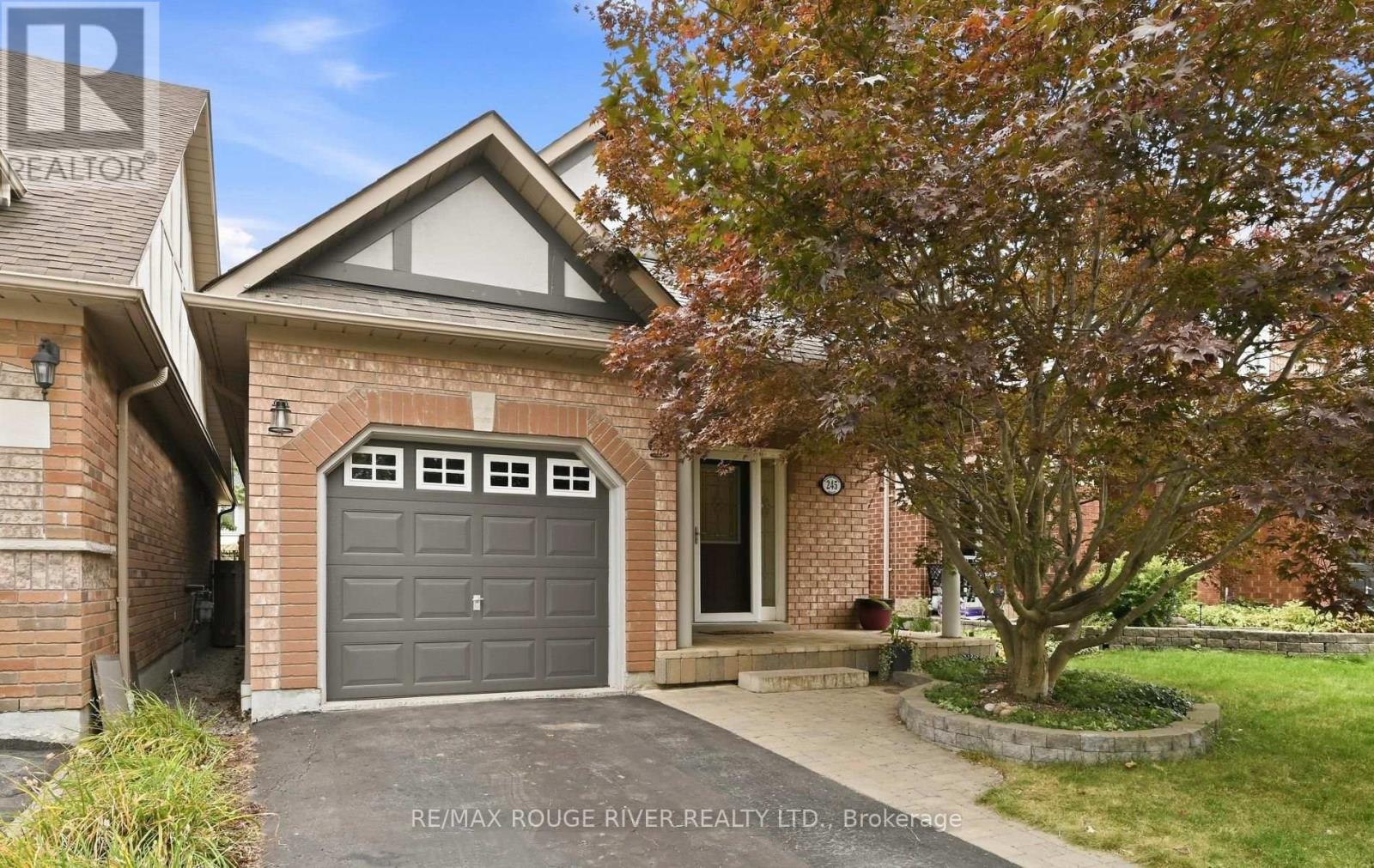 245 Willowbrook Drive, Whitby, Ontario  L1R 2Z1 - Photo 2 - E13843576