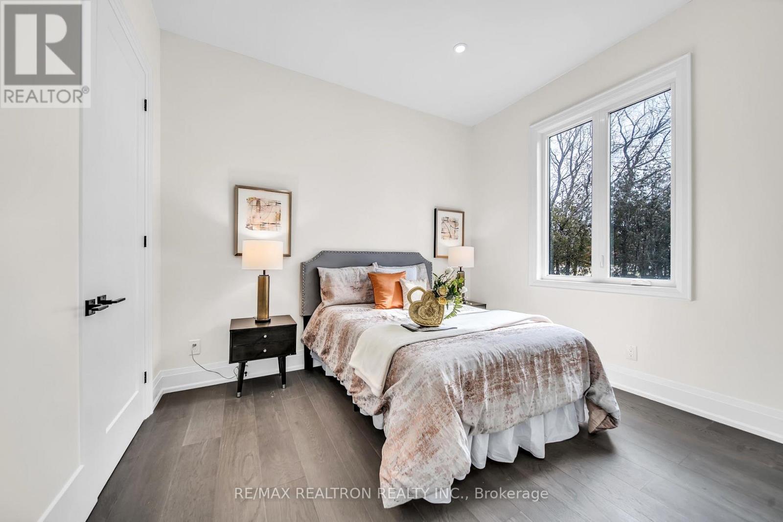 8698 6 Line, Essa, Ontario  L0M 1T0 - Photo 18 - N13843630