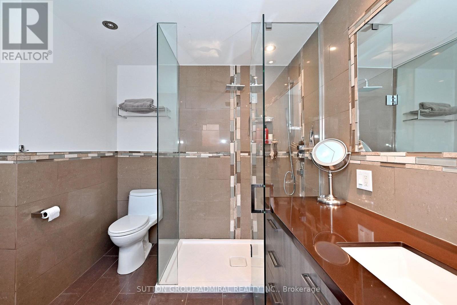 62 Castlehill Road, Vaughan, Ontario  L6A 1N8 - Photo 33 - N13843636