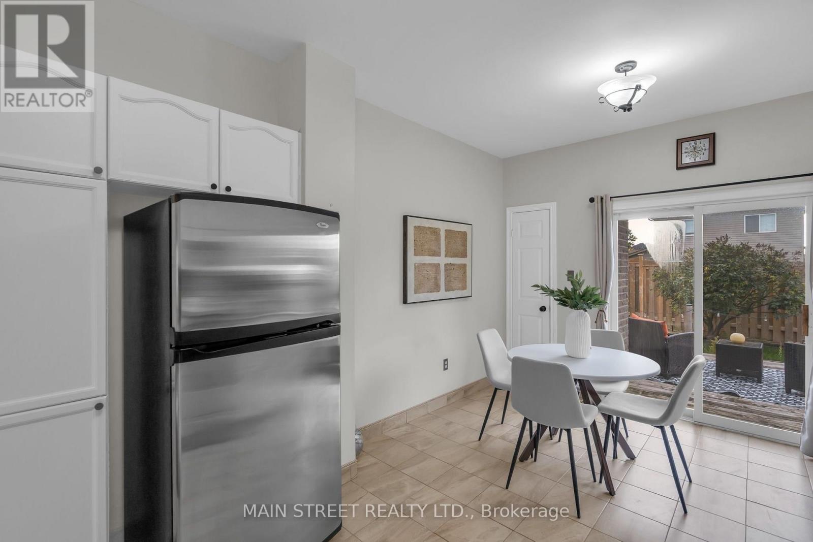 27 Max Avenue, Barrie (Painswick South), Ontario  L4N 0Y3 - Photo 12 - S13843616