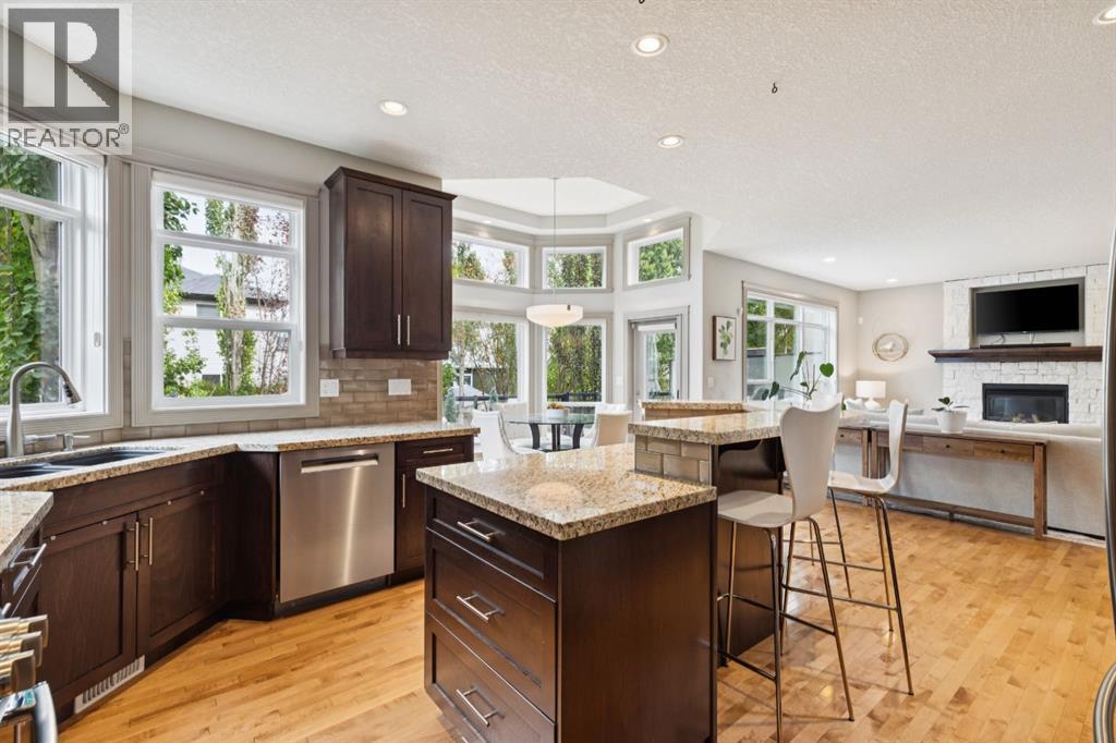 42 West Cedar Place Sw, Calgary, Alberta  T3H 5T9 - Photo 12 - A2348939