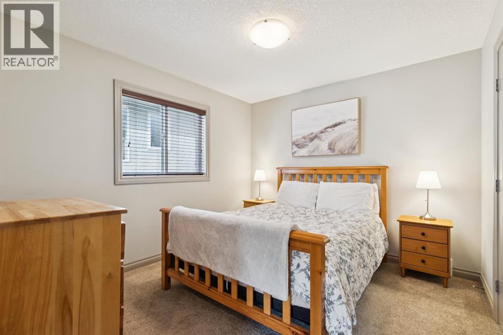 42 West Cedar Place Sw, Calgary, Alberta  T3H 5T9 - Photo 26 - A2348939