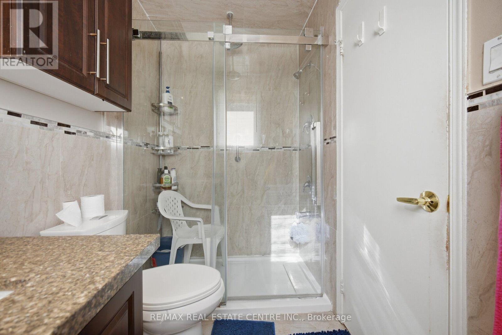 22 Faywood Drive, Brampton (Fletcher's West), Ontario  L6Y 4K3 - Photo 27 - W13843622