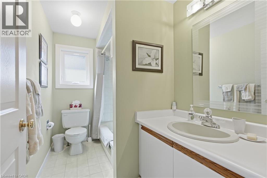 152 Seymour Drive, Hamilton, Ontario  L9G 4N6 - Photo 30 - 40867702