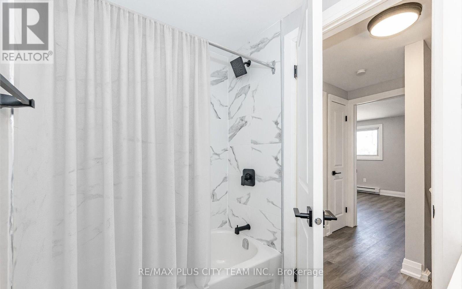 Unit #3 - 133 Pollock Avenue, Cambridge, Ontario  N1R 2C2 - Photo 18 - X13843544