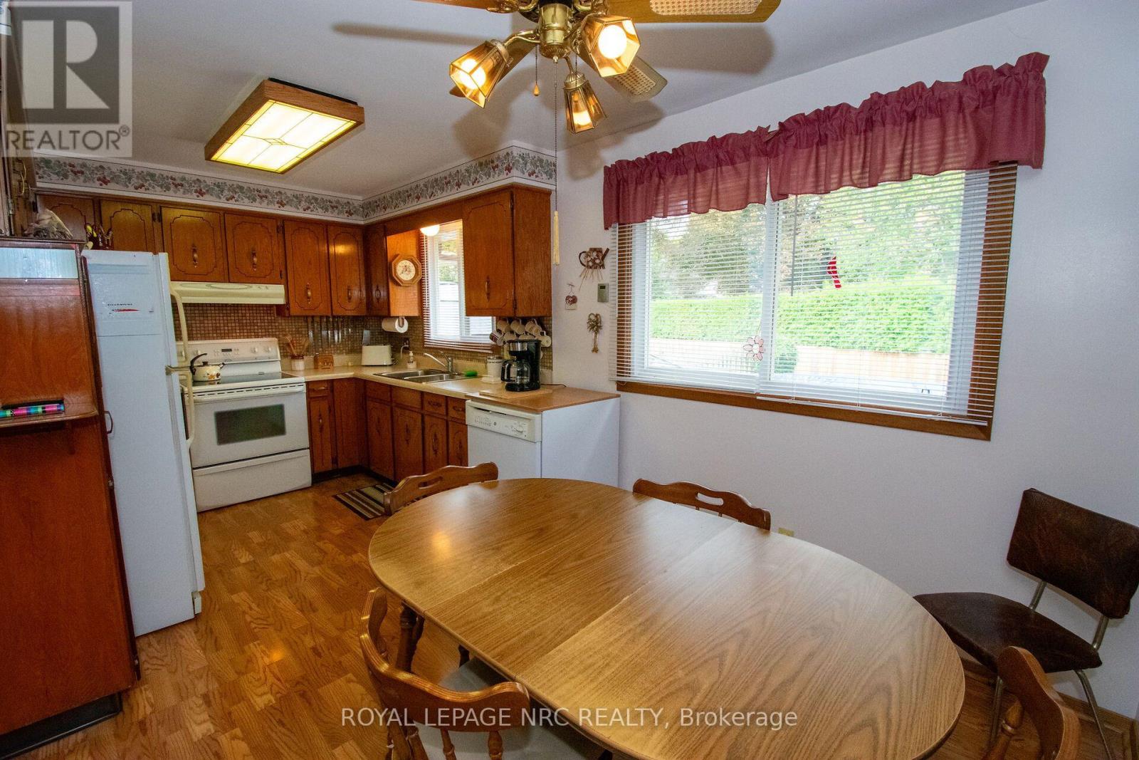81 Ziraldo Road N, St. Catharines, Ontario  L2N 6S8 - Photo 11 - X13832732